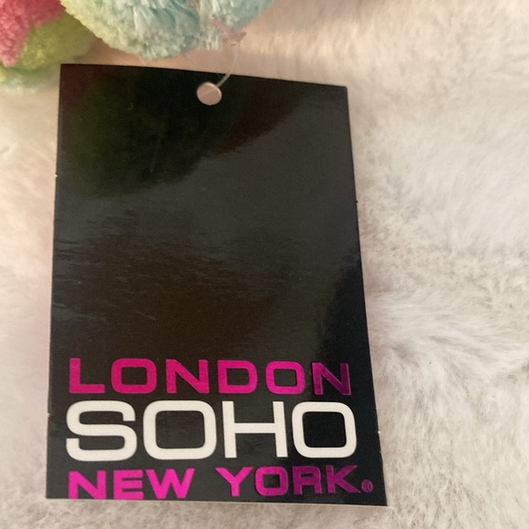 London Soho New York Just Beachin’ Makeup Bag - Picture 5 of 10